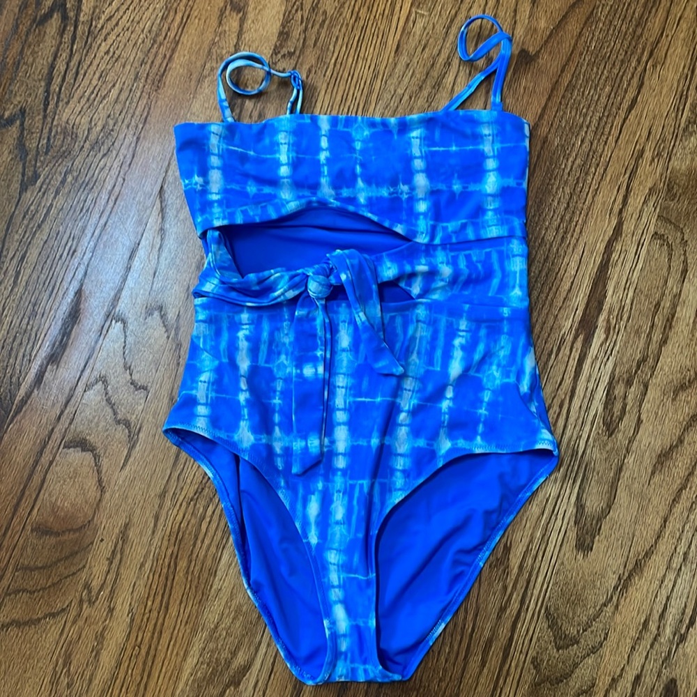 Aerie Size M Blue One Piece Swimsuit Bikini Side Tie Cut Out EUC Full Coverage